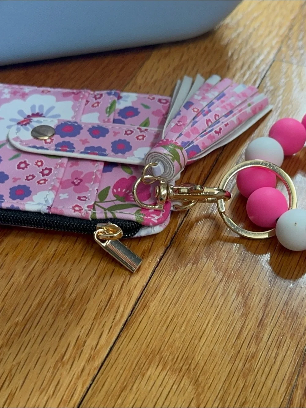 NWT Bogg Compatible Wristlet Wallet Keychain Combo Bright Pink Floral OS